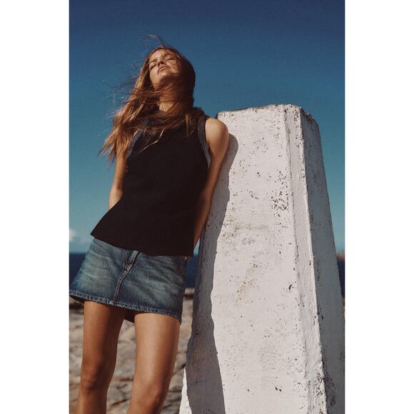 ZARA Denim Mini Skirt Dark Washed Sea Blue Mid Rise Button Fly Casual Women's S - Picture 12 of 12